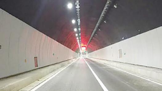 重庆中梁山隧道钢钙板工程 象牙白|50000㎡